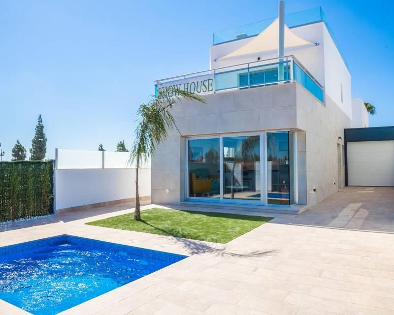 Villa til salg i Los Alcazares, Murcia