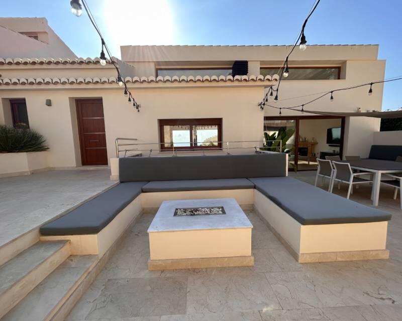 4 bedroom Villa for sale