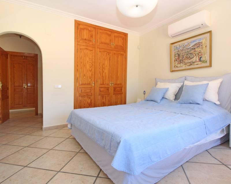 5 bedroom Villa for sale