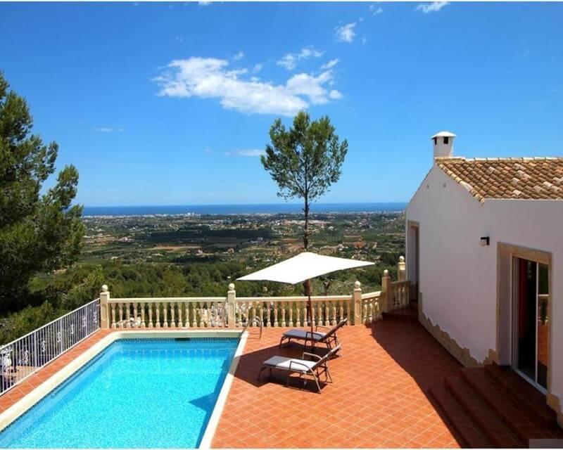 Villa for sale in Sella, Alicante