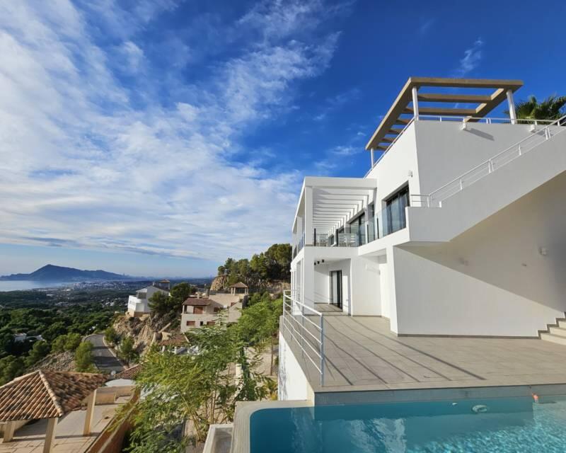 Villa for sale in Altea, Alicante