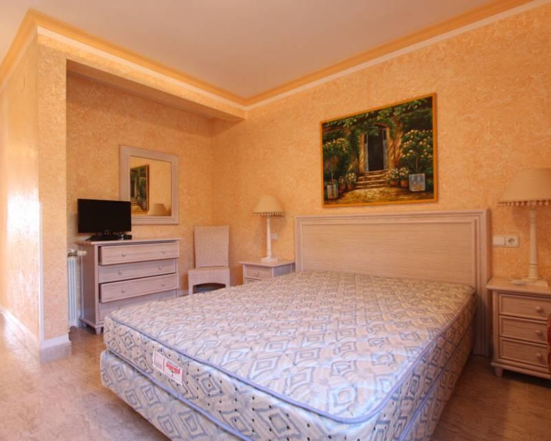 4 Schlafzimmer Villa zu verkaufen