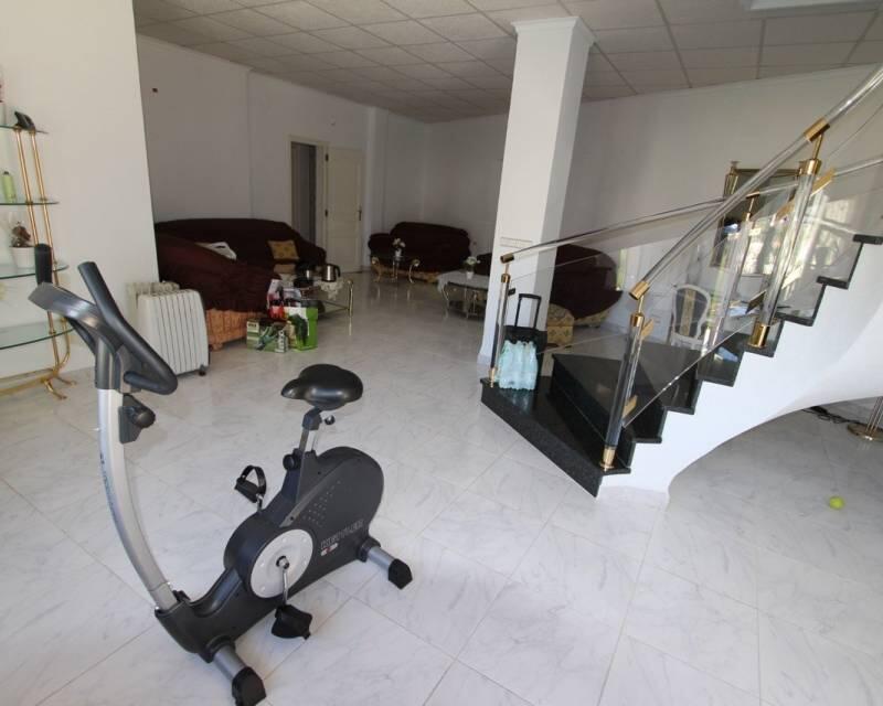 6 Cuarto Villa en venta