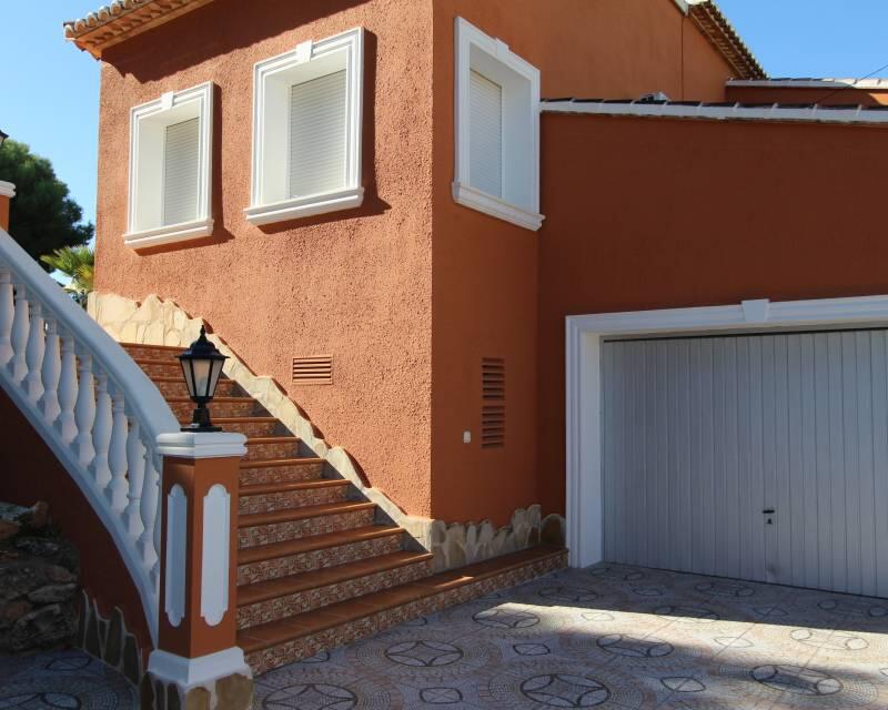 3 Cuarto Villa en venta