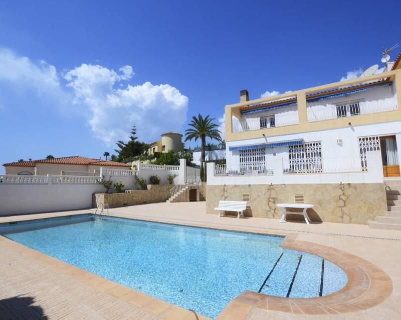 Villa en venta en Calpe, Alicante