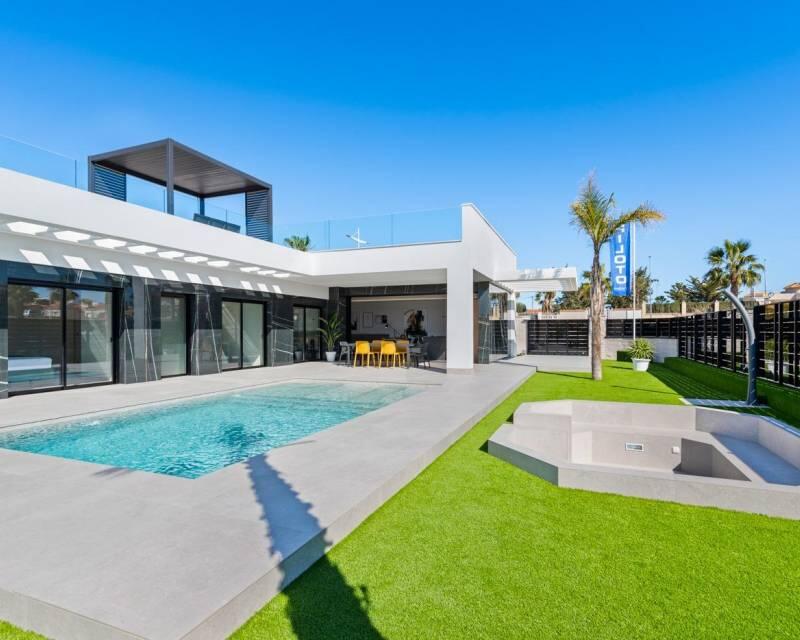 Villa for sale in Algorfa, Alicante