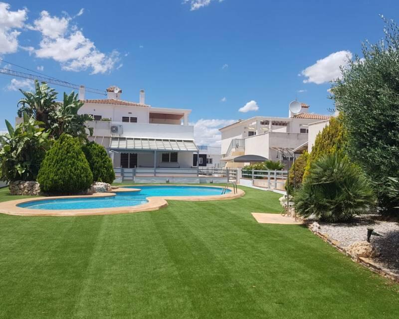 3 bedroom Villa for sale