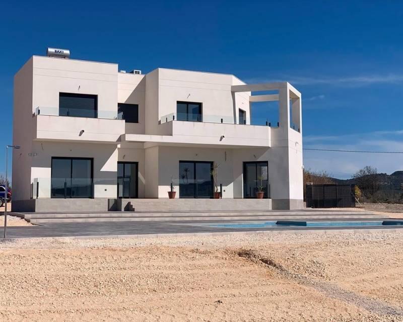 4 Cuarto Villa en venta