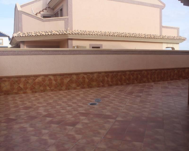 2 Cuarto Villa en venta