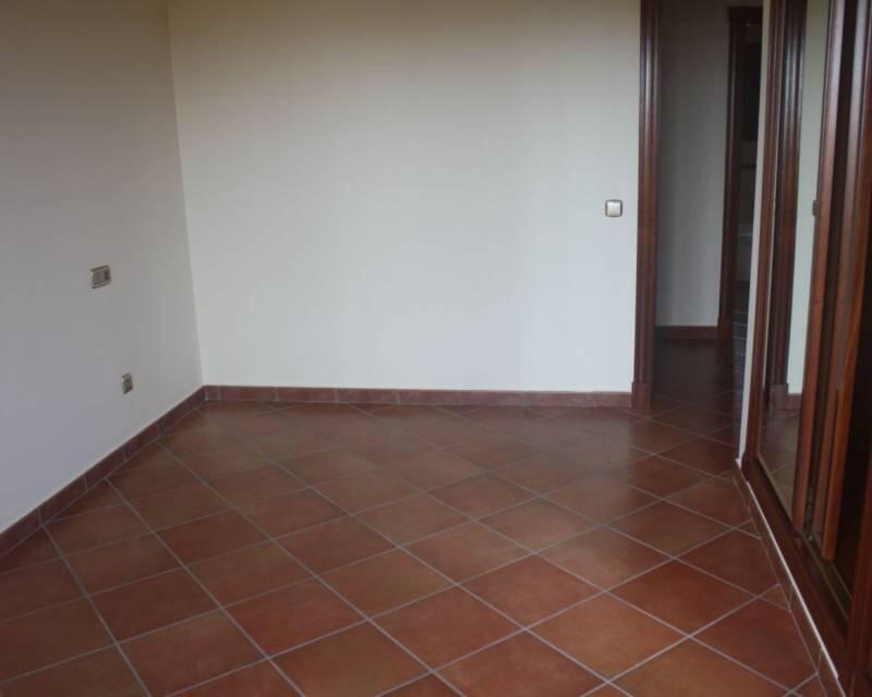 2 Cuarto Villa en venta