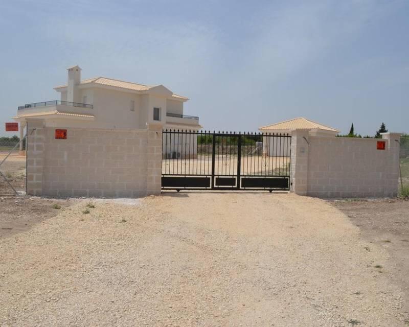 4 Cuarto Villa en venta