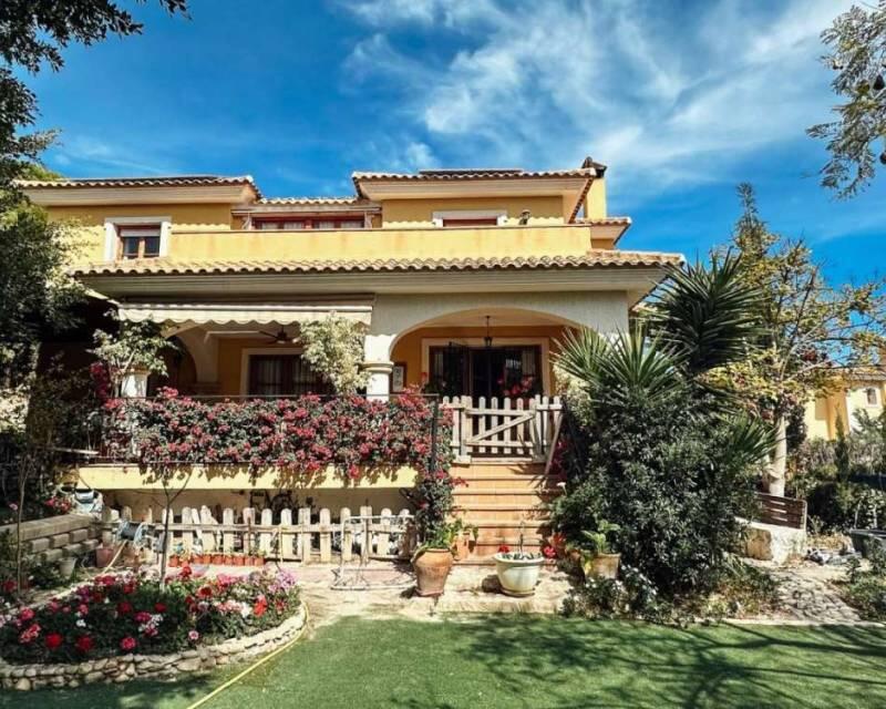 Villa till salu i Mutxamel, Alicante