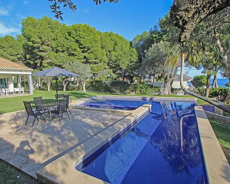 Villa for sale in Moraira, Alicante