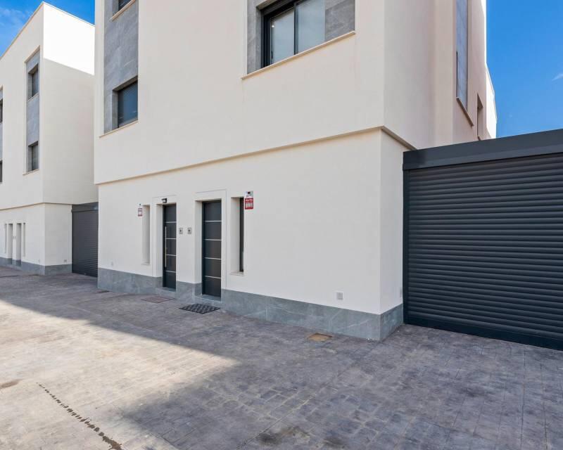 4 Cuarto Villa en venta