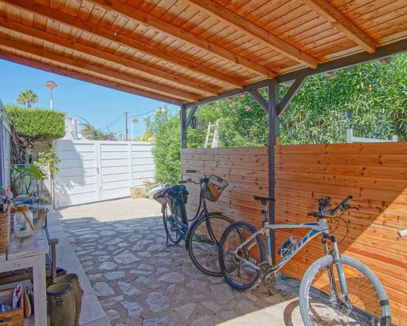 2 Cuarto Villa en venta