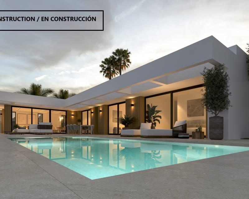 Villa en venta en Calpe, Alicante