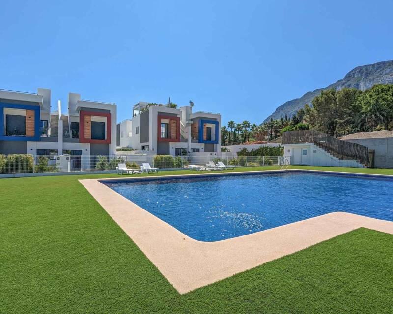 Villa en venta en Denia, Alicante