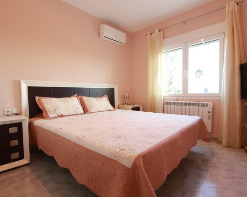 4 Schlafzimmer Villa zu verkaufen