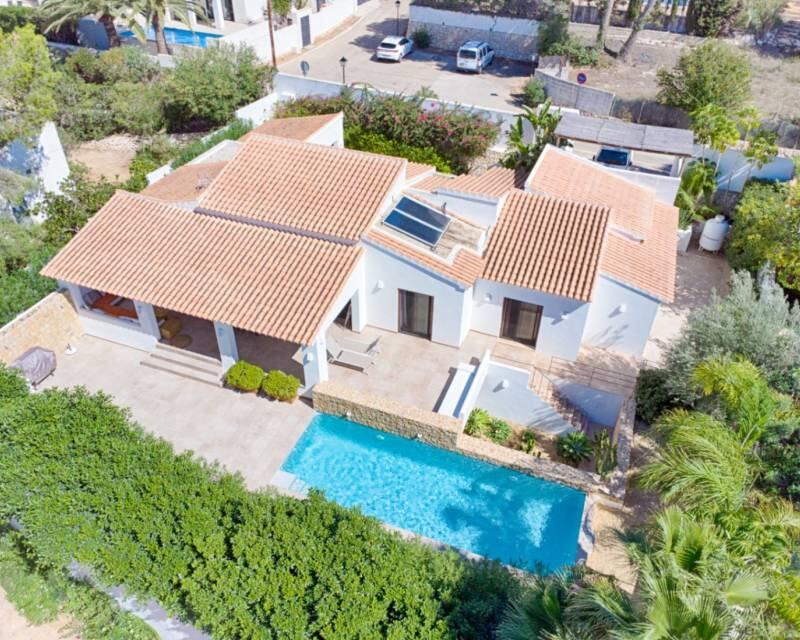 Villa til salgs i Moraira, Alicante