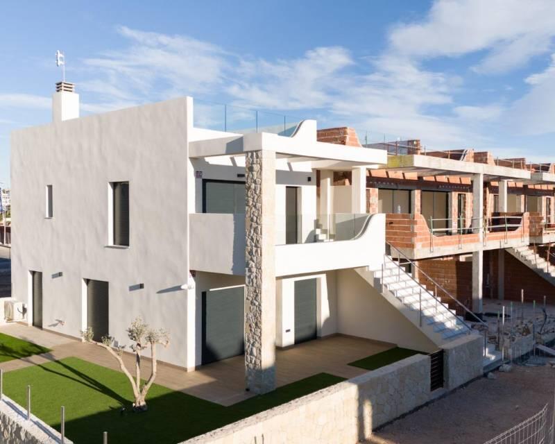 Villa til salgs i Pilar de la Horadada, Alicante