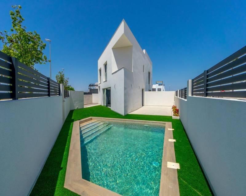 Villa Te koop in Benijófar, Alicante