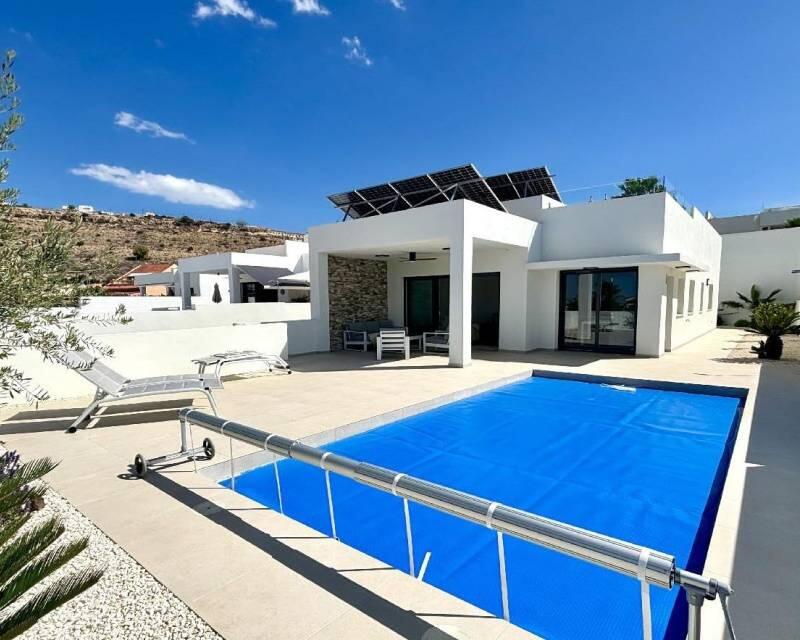 Villa til salgs i Benijófar, Alicante