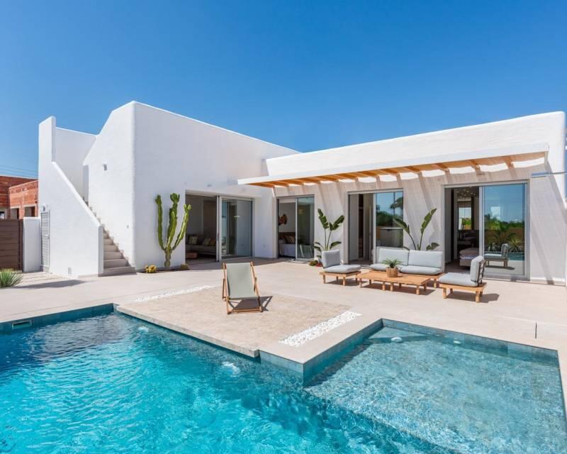 Villa en venta en Benijófar, Alicante