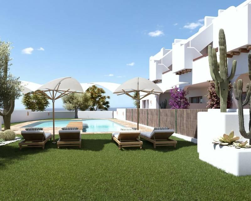 Villa en venta en Pilar de la Horadada, Alicante