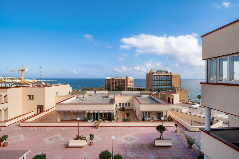 Lägenhet till salu i Benalmadena Costa, Málaga