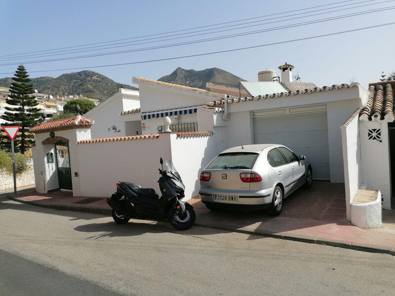 Villa à vendre dans Benalmadena Pueblo, Málaga