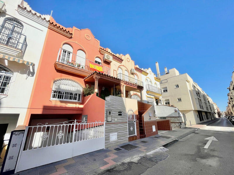 Byhus til salg i Las Lagunas de Mijas, Málaga