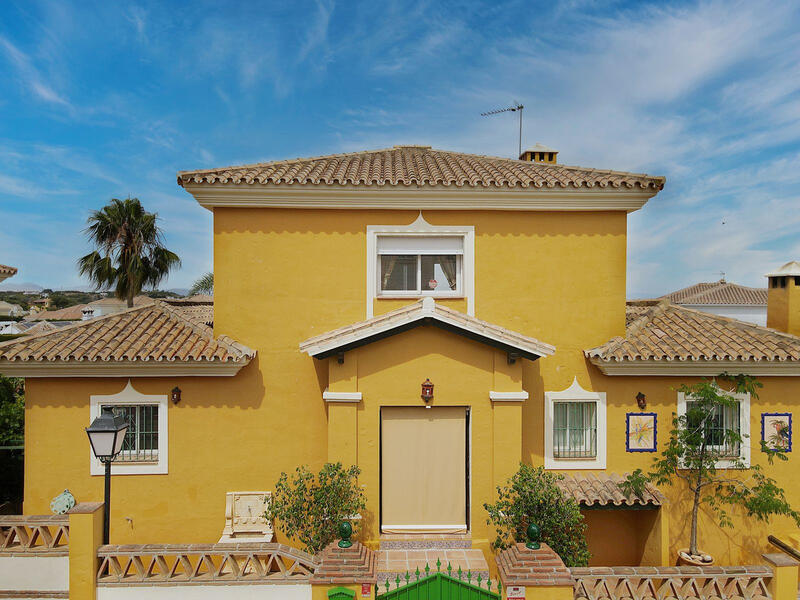 Villa zu verkaufen in Coin, Málaga