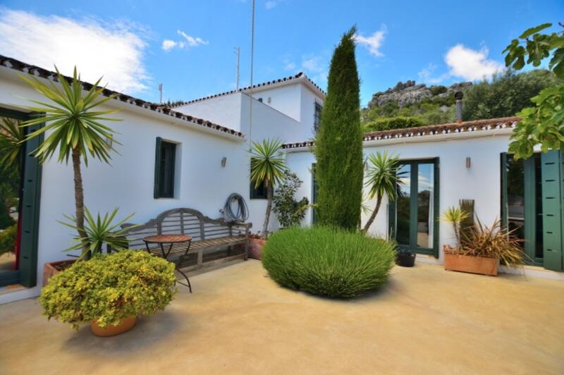 Villa en venta en Montejaque, Málaga