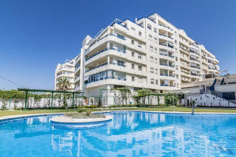 Apartamento en venta en Marbella, Málaga