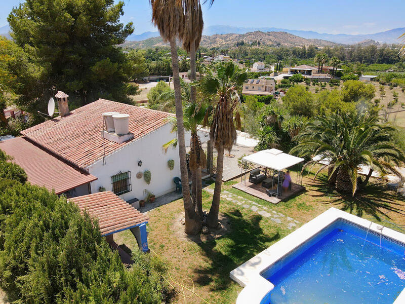 Villa en venta en Coin, Málaga