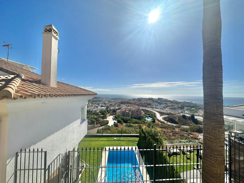 Townhouse for sale in Riviera del Sol, Málaga