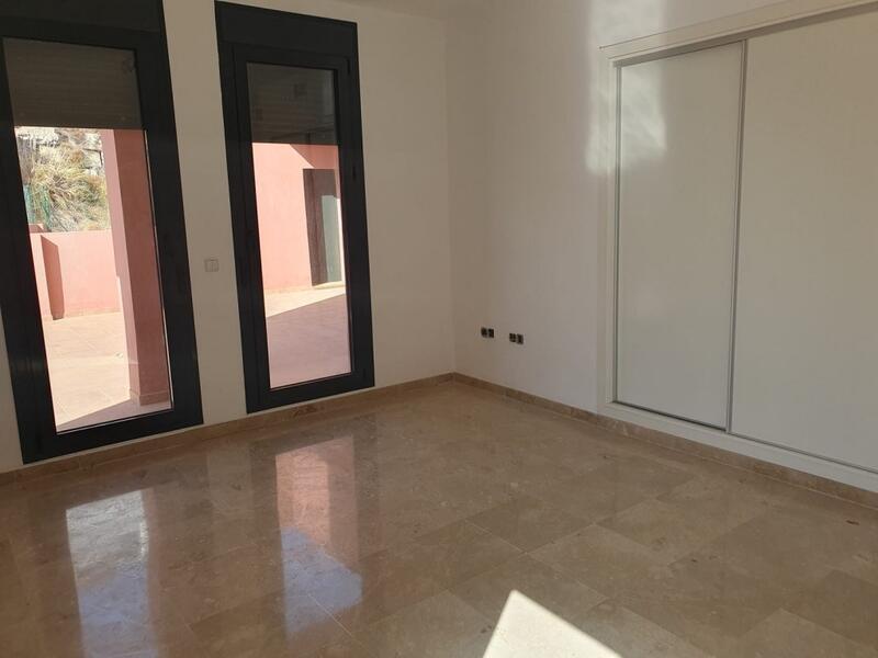 2 slaapkamer Appartement Te koop