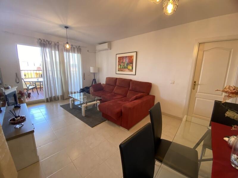 2 bedroom Apartment for sale