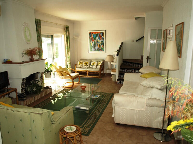 2 Schlafzimmer Stadthaus zu verkaufen