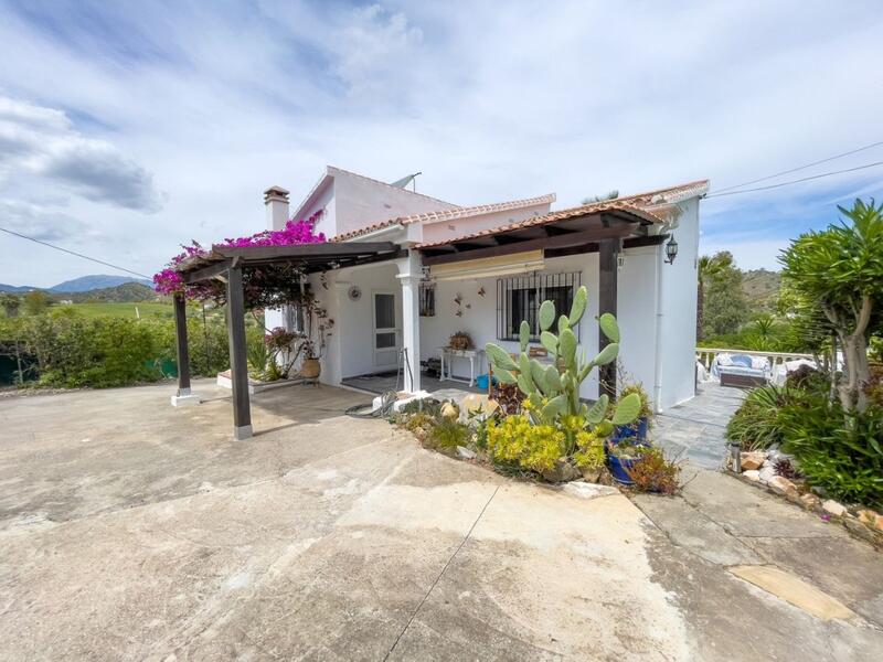 2 Schlafzimmer Landhaus zu verkaufen