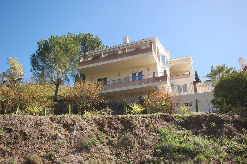 4 chambre Villa à louer à long terme