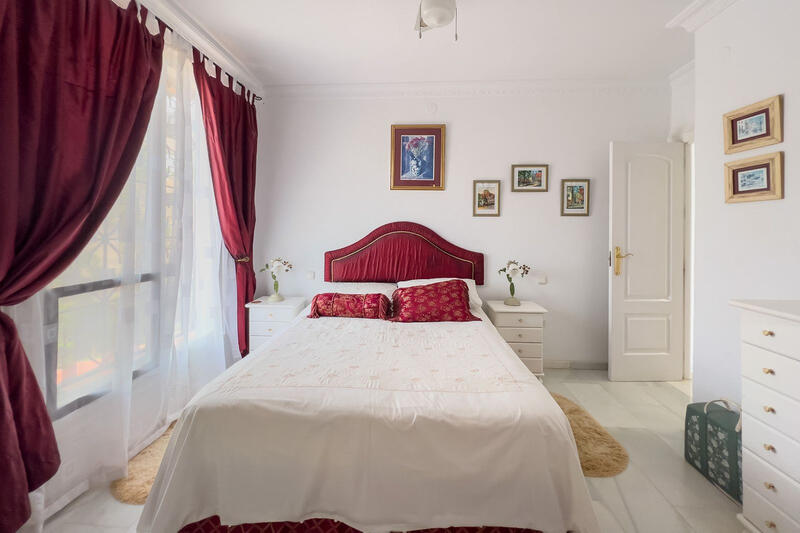 7 Schlafzimmer Villa zu verkaufen