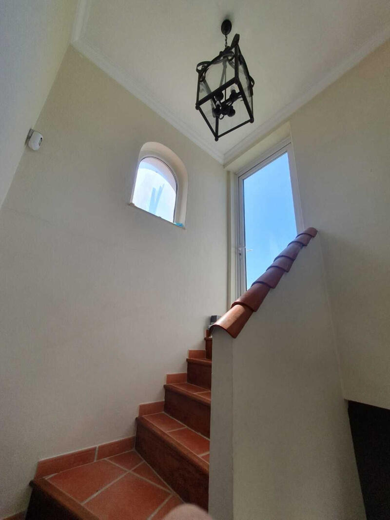 4 Cuarto Villa en venta