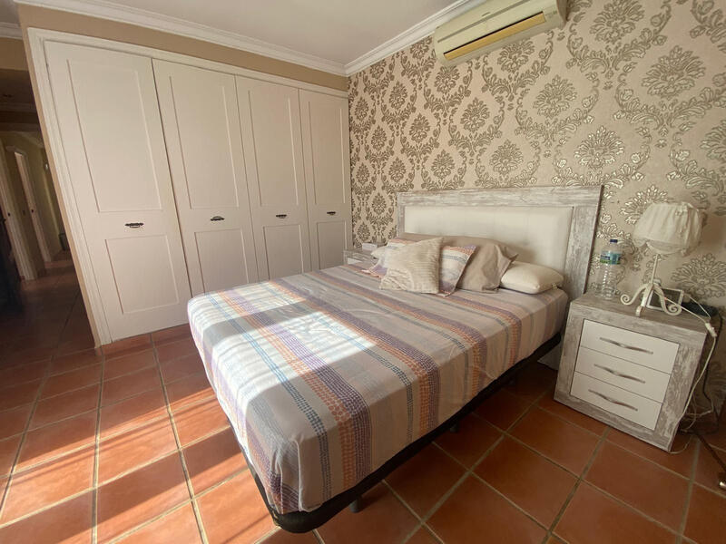 4 chambre Villa à vendre