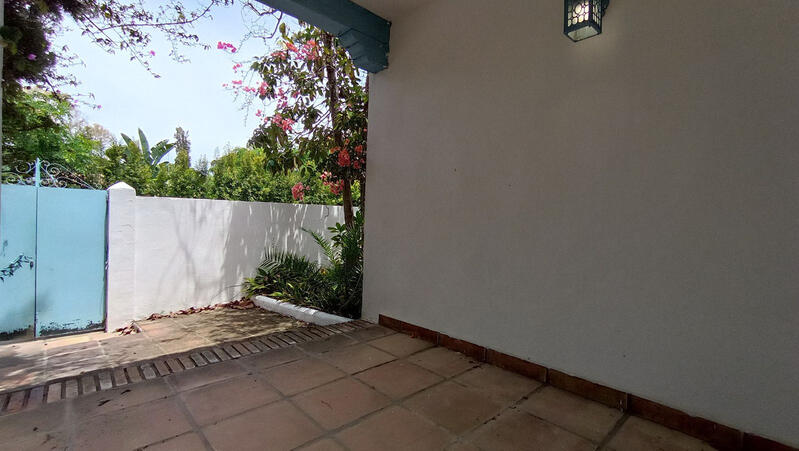 4 Cuarto Villa en venta