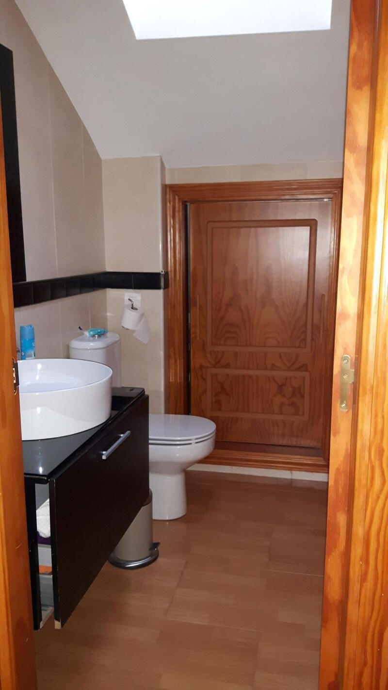 2 slaapkamer Appartement Te koop