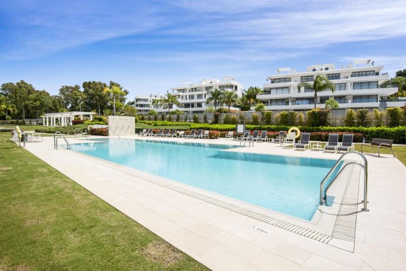 Apartment for sale in Estepona, Málaga