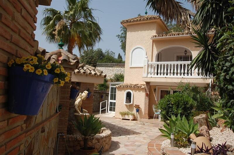 5 bedroom Villa for sale