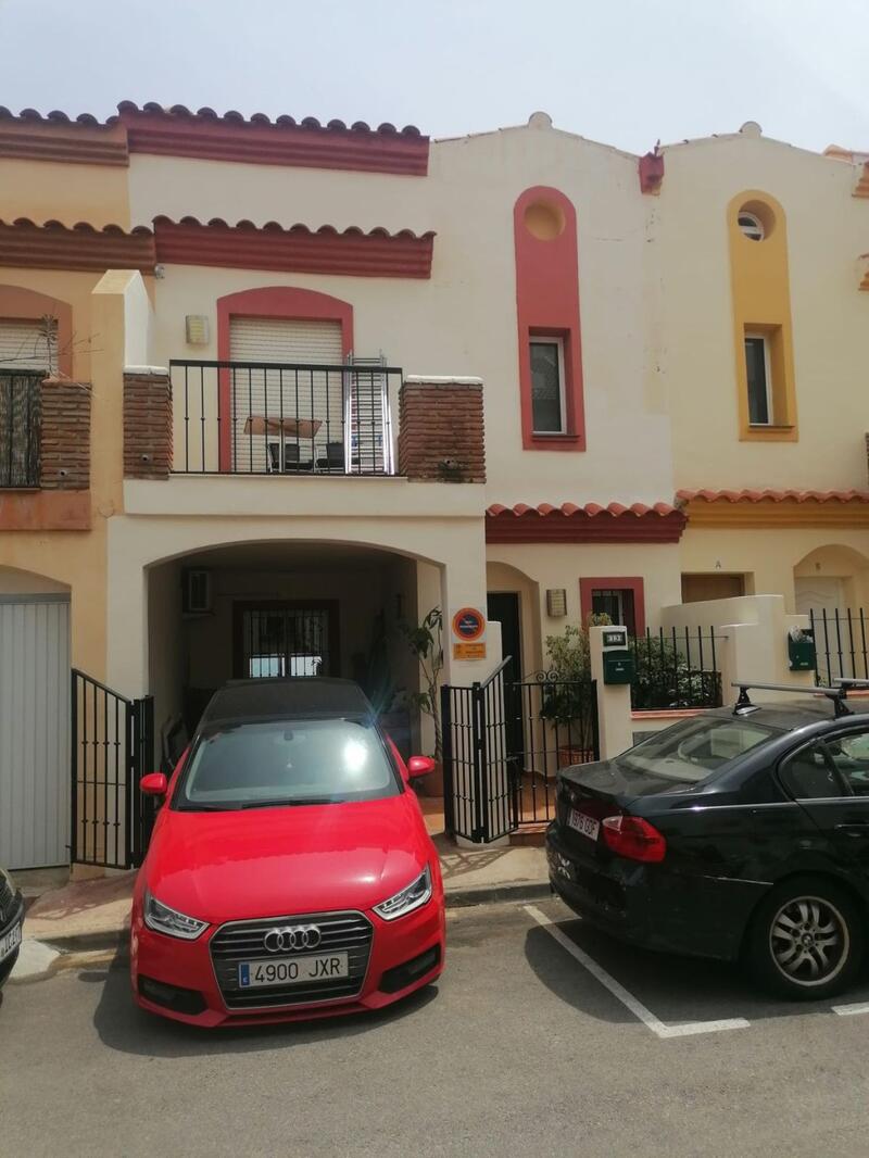 Townhouse for sale in Benalmadena, Málaga