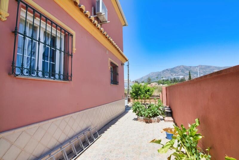 6 Cuarto Villa en venta